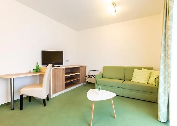 Hotel Bauer Rauchenwarth