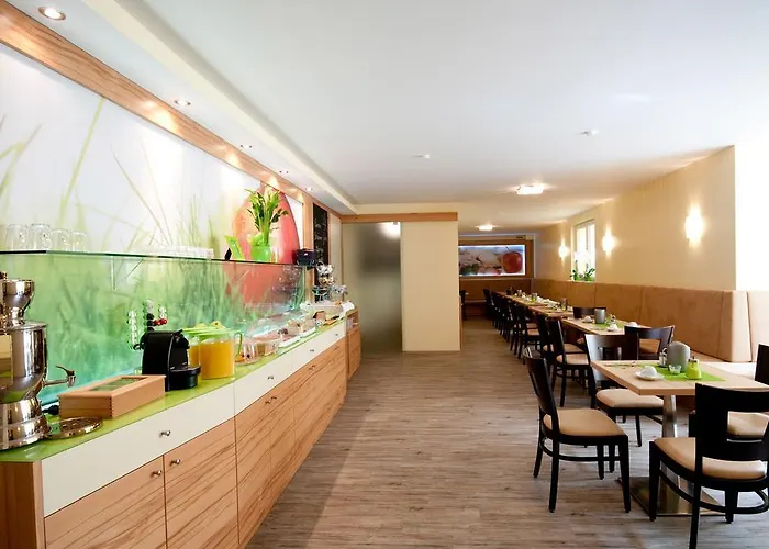 Bauer Hotel Rauchenwarth